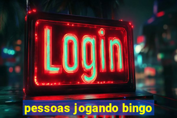 pessoas jogando bingo