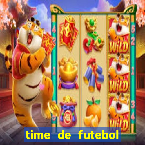 time de futebol com n