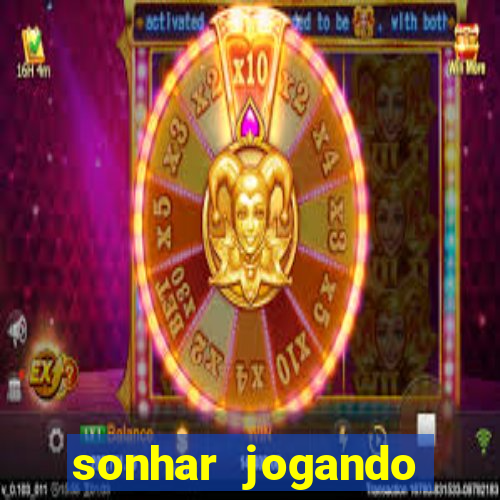 sonhar jogando futebol sendo goleiro